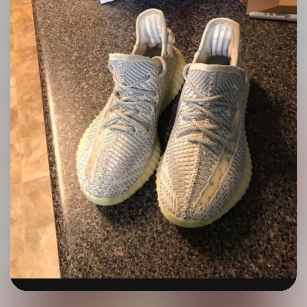 Adidas Yeezy 350 V2 "Cloud White" Size 7.5